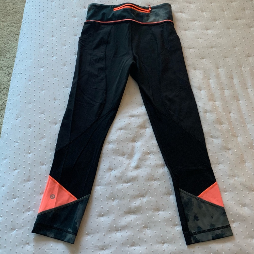 Lululemon Pace Rival Cropped - 4 - Picture 3 of 6